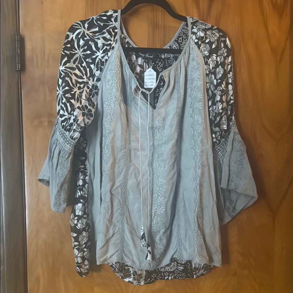 Young threads Women's Gray Embroidered Top